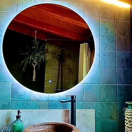 Semesterbostad Casina Raiz Entre Vinas Y Cielo Ribeira Sacra Chantada