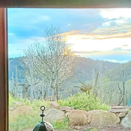 Casina Raiz Entre Vinas Y Cielo Ribeira Sacra Hébergement de vacances