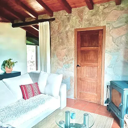 Casina Raiz Entre Vinas Y Cielo Ribeira Sacra Feriehus Chantada